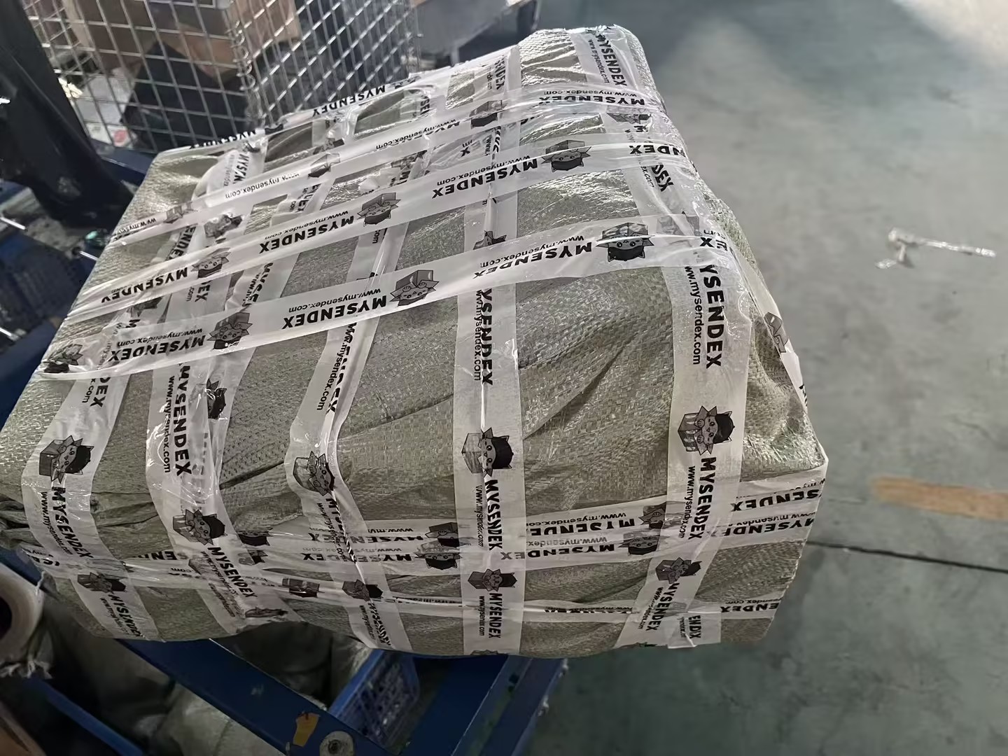 MYSENDEX cross-border cargo packing